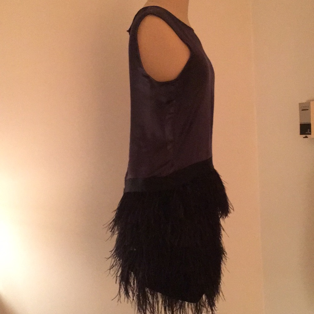 Theory Feather Dress - Picture 3 of 6